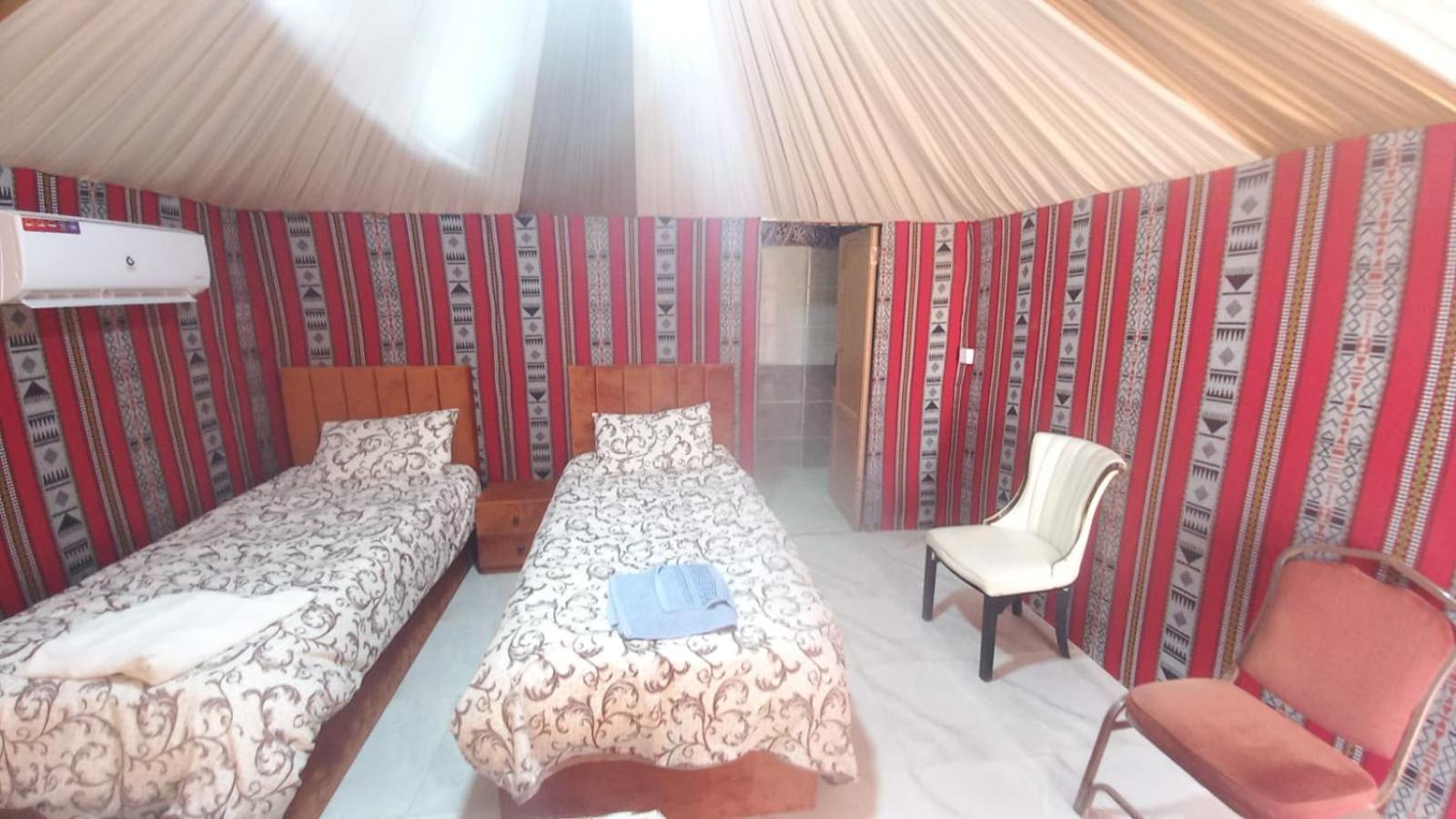 فندق Al Raha Luxury Camp وادي رم المظهر الخارجي الصورة