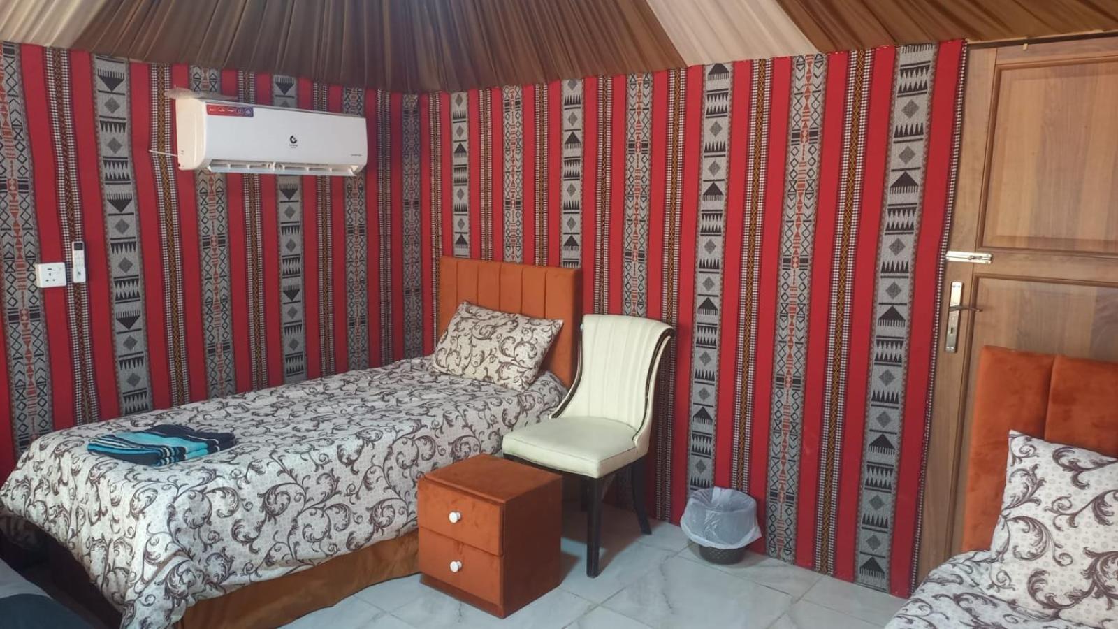 فندق Al Raha Luxury Camp وادي رم المظهر الخارجي الصورة