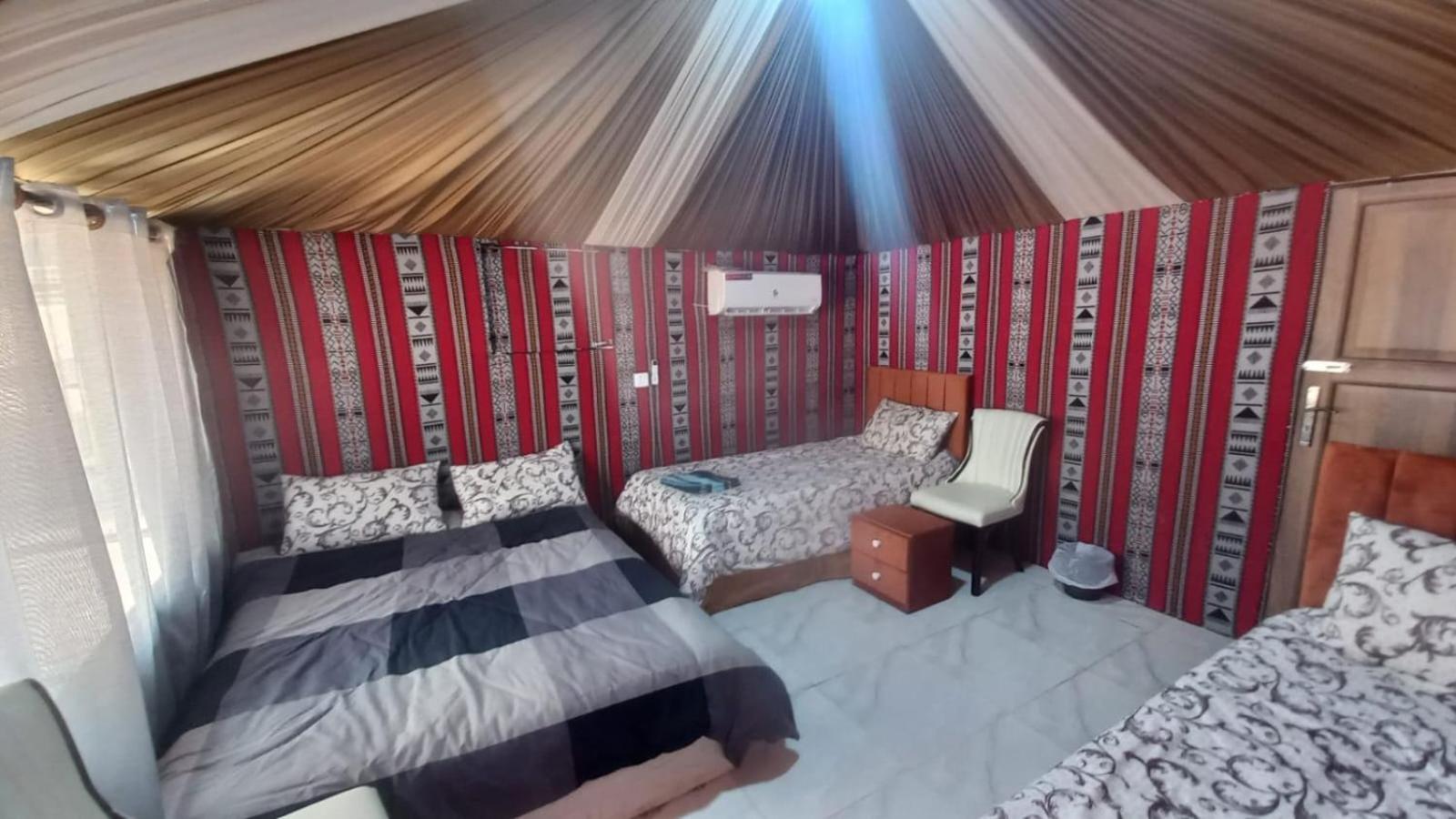 فندق Al Raha Luxury Camp وادي رم المظهر الخارجي الصورة