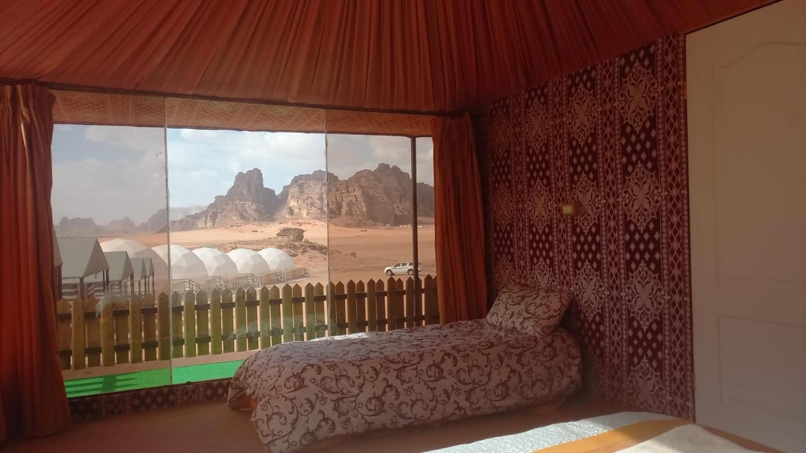 فندق Al Raha Luxury Camp وادي رم المظهر الخارجي الصورة