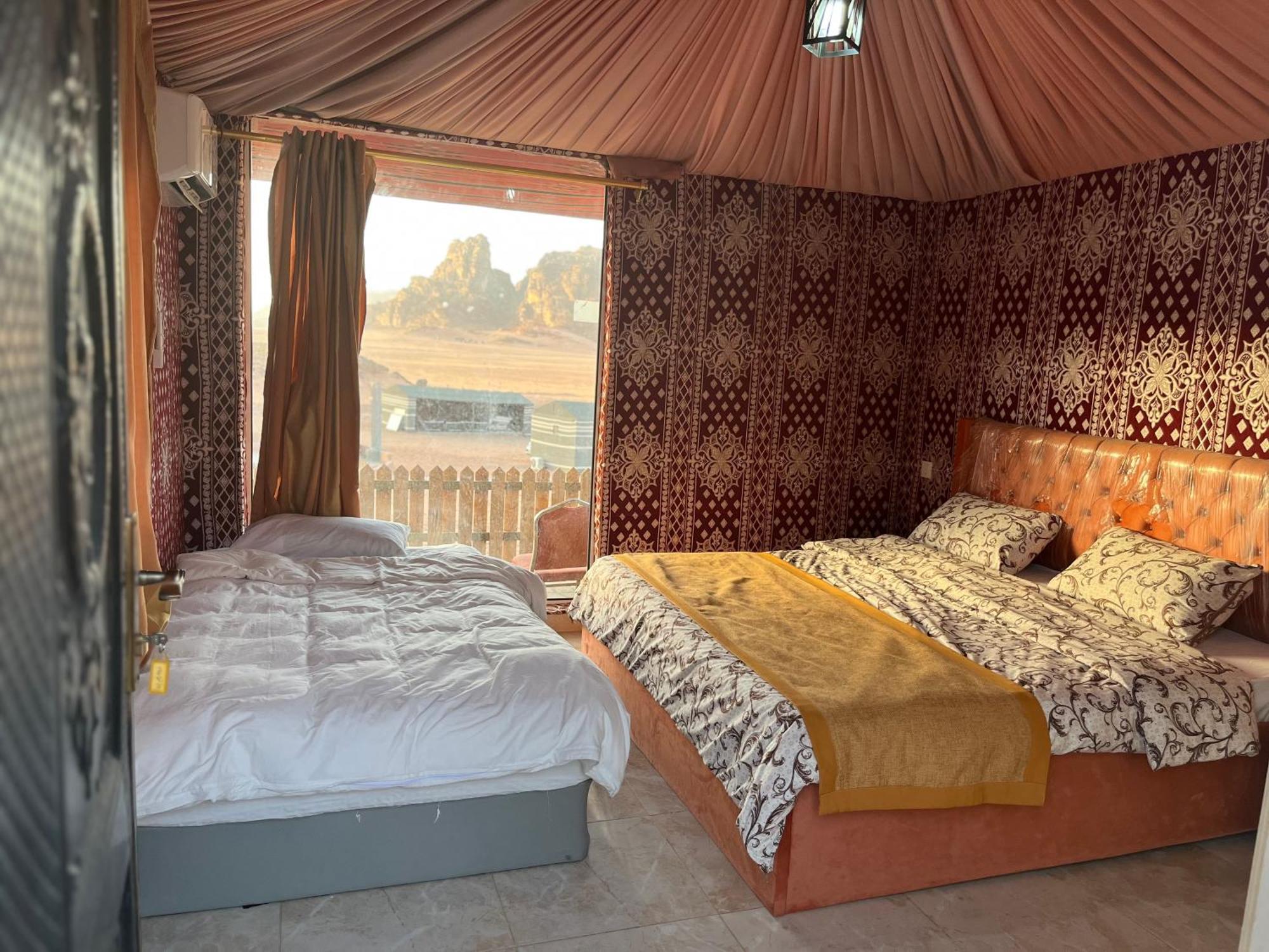 فندق Al Raha Luxury Camp وادي رم المظهر الخارجي الصورة