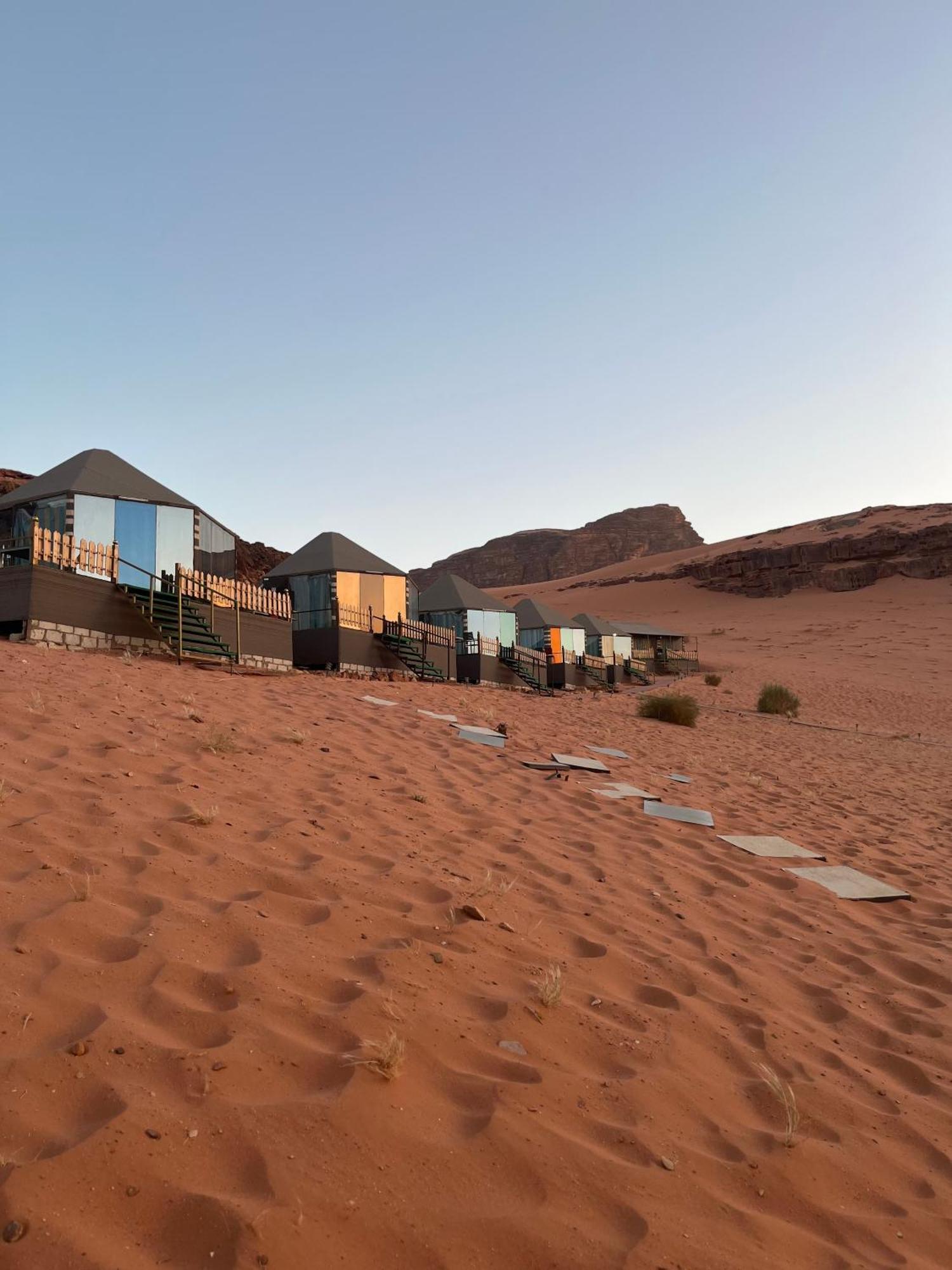فندق Al Raha Luxury Camp وادي رم المظهر الخارجي الصورة